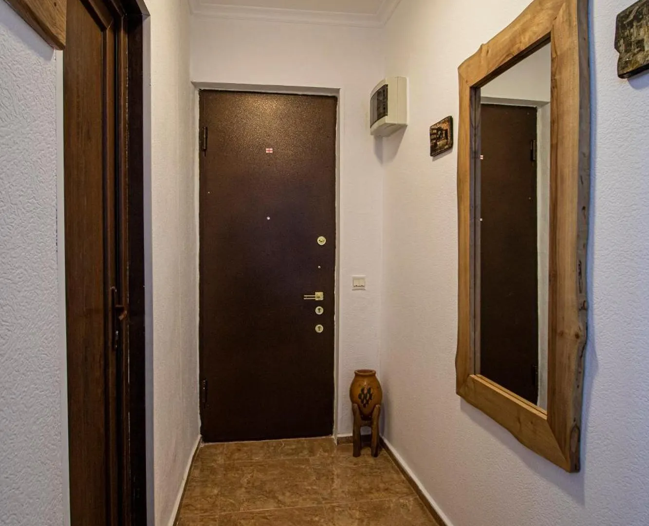 Cozy Apartment On Kostava Tbilisi 0*,